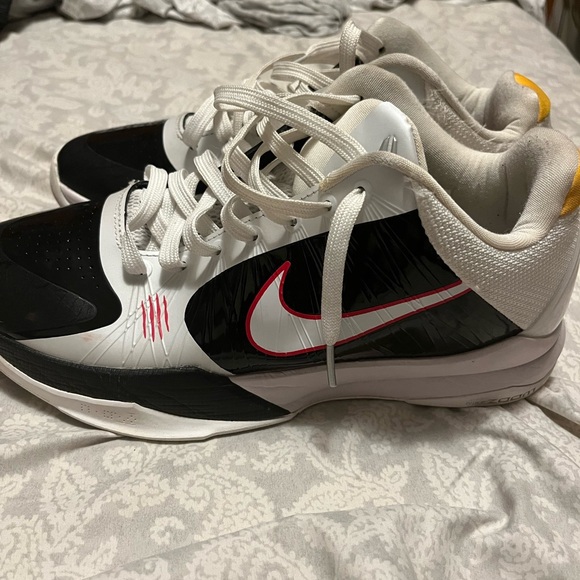 Kobe 5 Alternate Bruce Lees Men US 9.5 - Picture 2 of 8